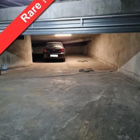 Parking - Garage Location Antibes   155€