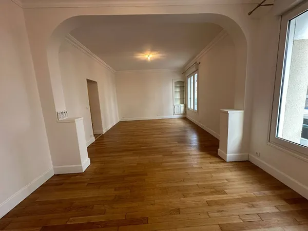 Appartement 5 pièces 157 m² 