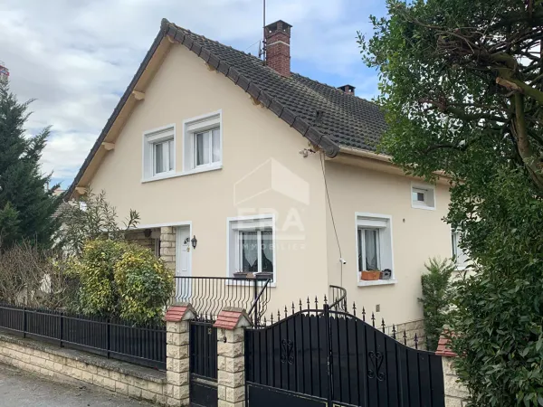 Maison 8 pièces 160 m² 