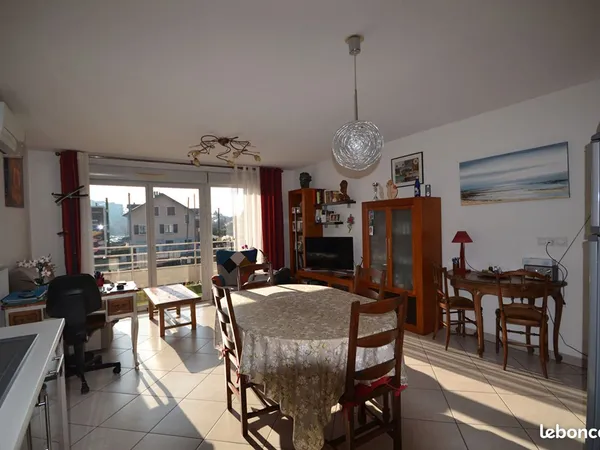 Appartement 4 pièces 83 m² 