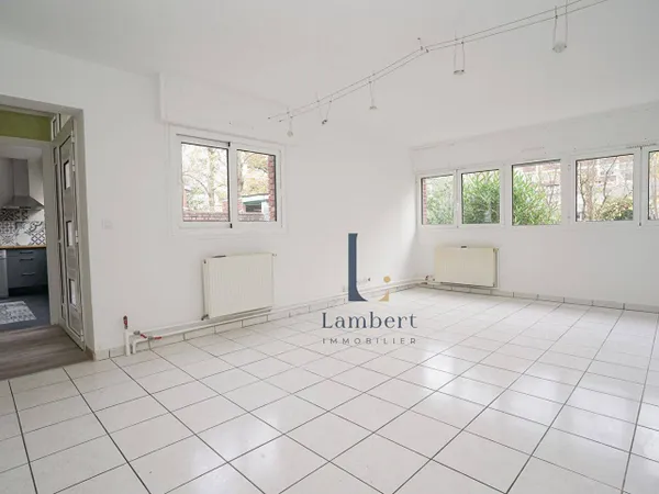 Maison de plain-pied 4 pièces 82 m² 