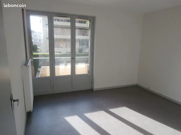 Appartement 3 pièces 69 m² 