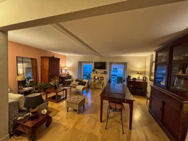 Appartement 3 pièces 106 m² 