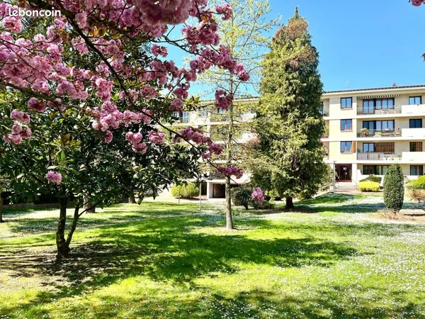 Appartement 4 pièces 87 m² 