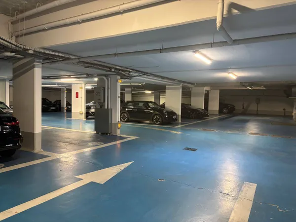 Parking 10 m² 