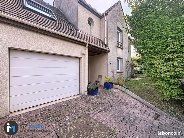 Maison 6 pièces 105 m² 