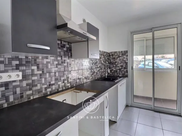 Appartement 3 pièces 53 m² 