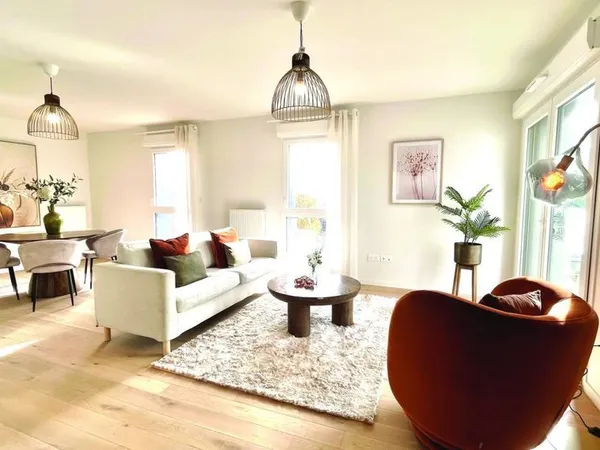 Mouvaux - Superbe T4 de 94 m² avec terrasse, box et parking 
