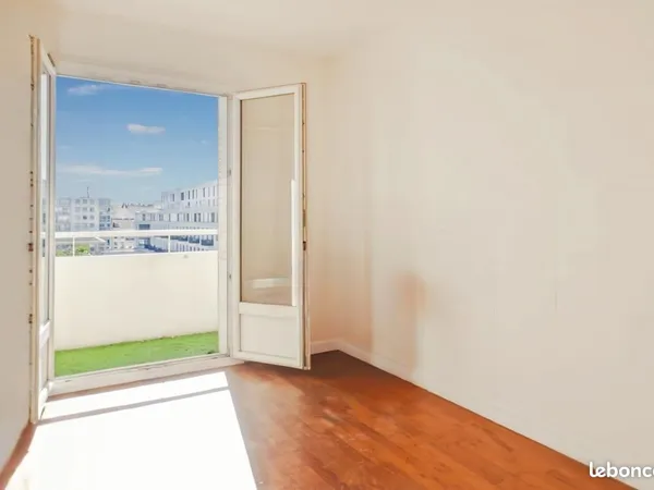 Appartement 4 pièces 66 m² 