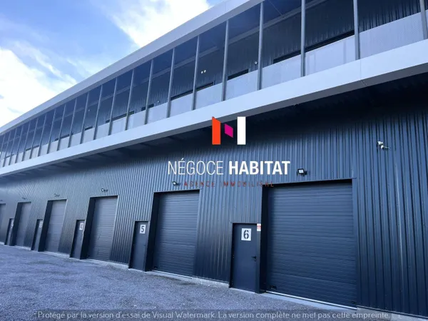 Entrepôt 70 m² 