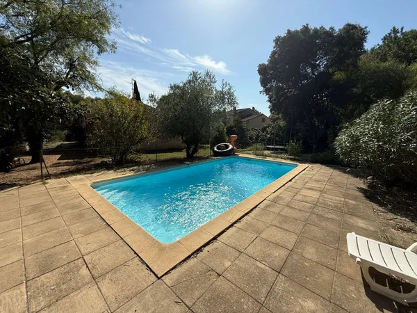 LOUE maison Nimes 