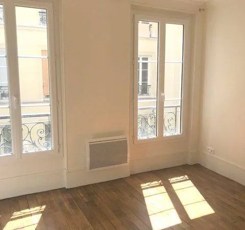 Loue T2 - 39.65m² - Paris 