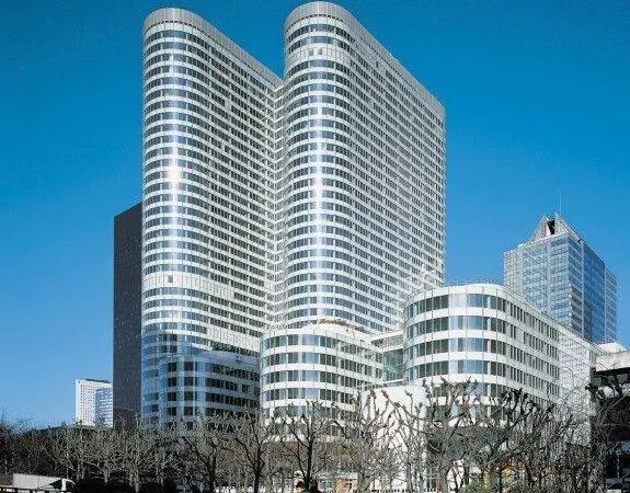 Bureaux 36911 m² 