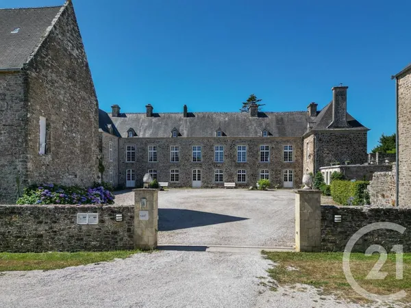 Maison 914 m² 