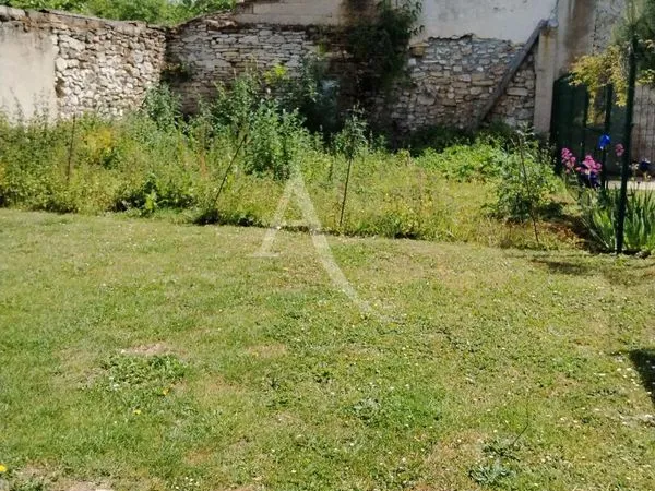Terrain 114 m² VARREDDES 