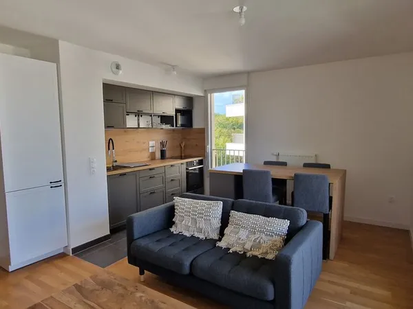 Location appartement meublé T2 - 43m² - Grande ceinture, proche forêt 