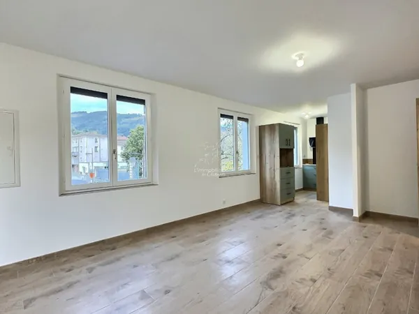 Appartement 4 pièces 79 m² 