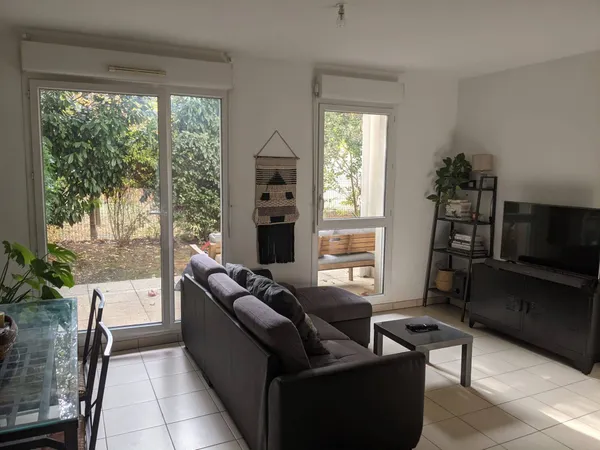 À louer - T2 de 45m² avec terrasse et jardin - Centre de Tassin-la-Demi-Lune 