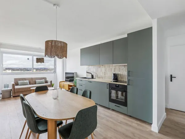 Appartement 6 pièces 97 m² 