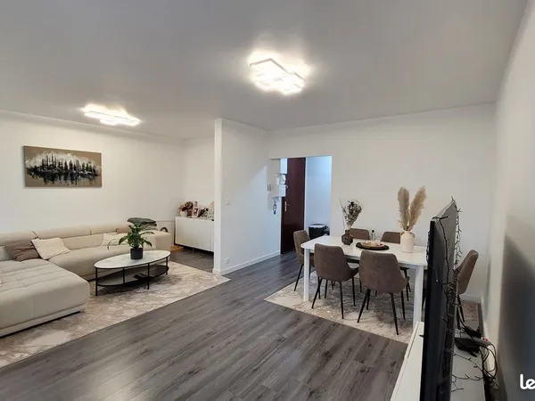 Appartement 3 pièces 82 m² 