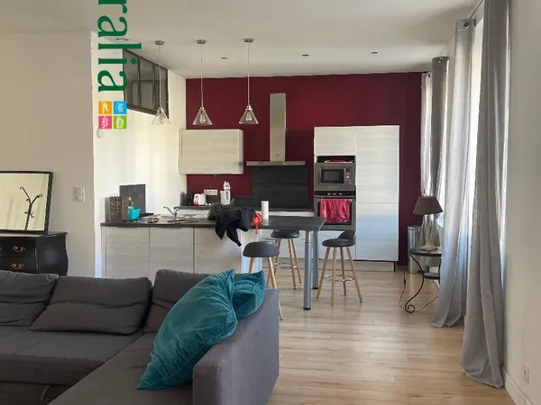 Appartement 3 pièces 82 m² 