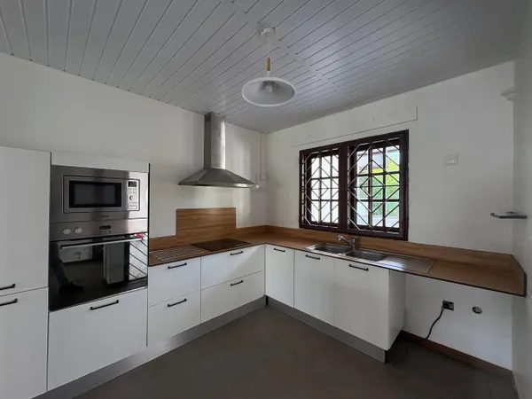 Maison 3 pièces 109 m² 