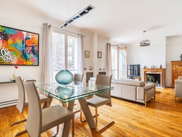 Exclusivité -Paris 16 - EGLISE D'AUTEUIL- Appartement avec balco 