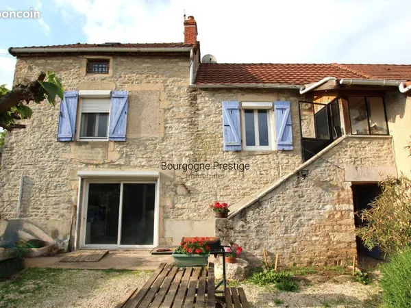 Maison de village 5 pièces 82 m² 