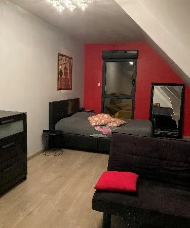 Studio 1 pièce 18 m² 