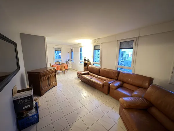 Appartement 4 pièces 80 m² 