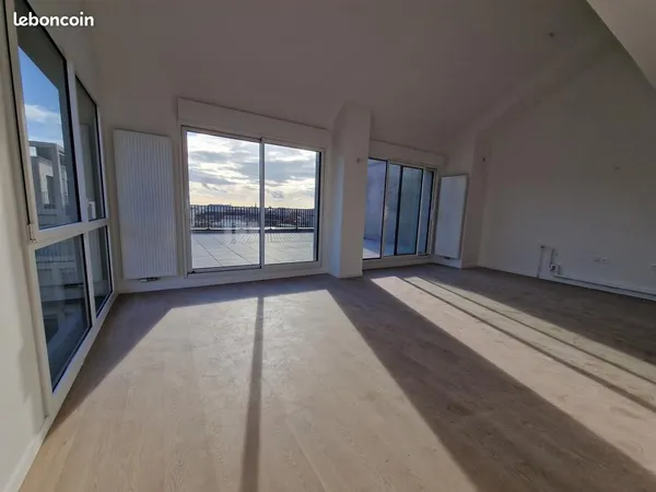 Duplex 4 pièces 93 m² 