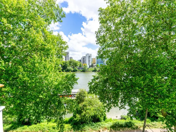 Superbe duplex avec 3 chambres, terrasse et vue Loire 
