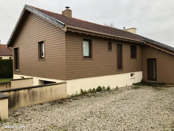 Charmante Maison en bois-5 pièces 