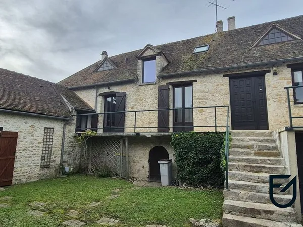 Ferme 8 pièces 169 m² 