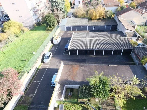 Parking 15 m² 