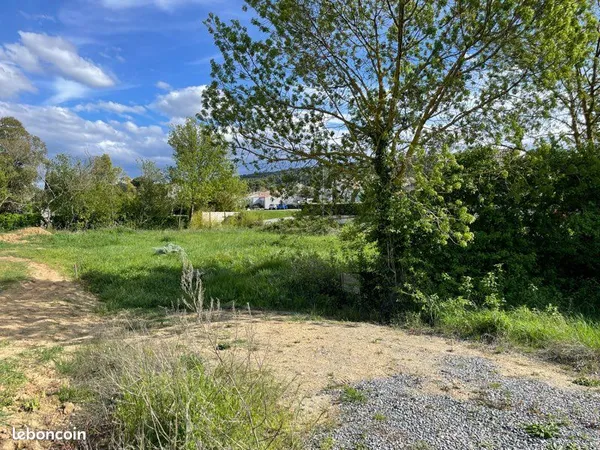 Terrain constructible avec permis validé 