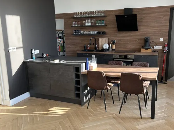 Appartement 4 pièces 84 m² 