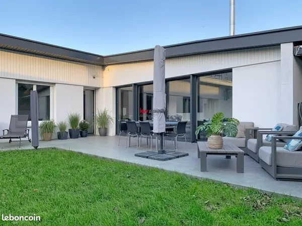 Maison 6 pièces 170 m² 