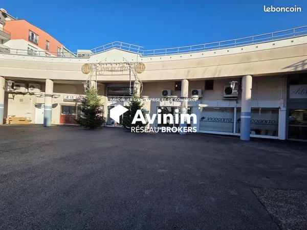 Fonds de commerce 398 m² 