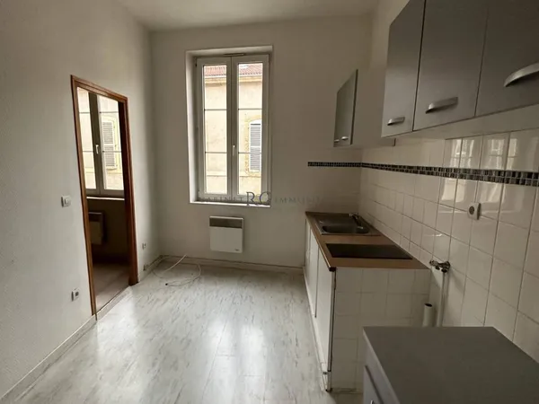 Studio 1 pièce 21 m² 