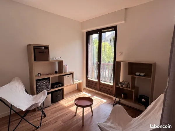 Studio 1 pièce 26 m² 