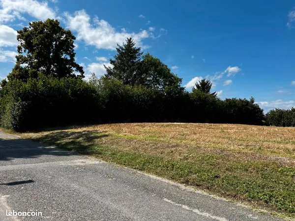 Terrain 430 m² Saint Jean De Thurigneux 