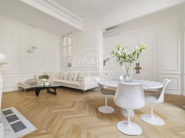 Appartement d'exception à Paris 1er ! 