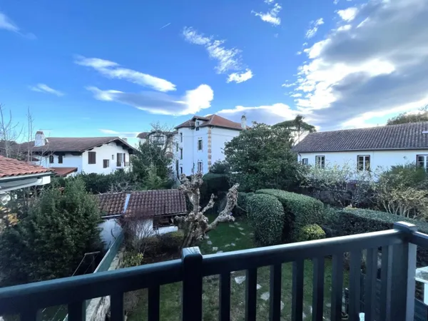 SAINT-JEAN-DE-LUZ, Quartier AICE ERROTA, appartement rénové 