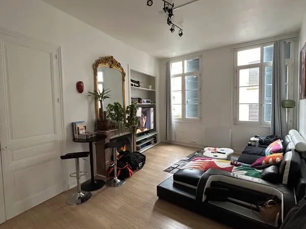 Appartement T2 43m2 - HYPER CENTRE 