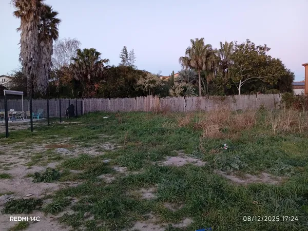 Terrain 562 m² 