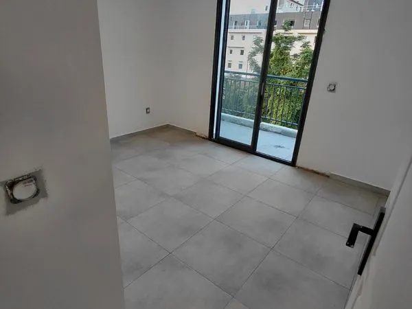F2 a loue centre ville st denis 