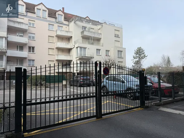 Appartement T3 en rez-de-jardin, quartier Nation 