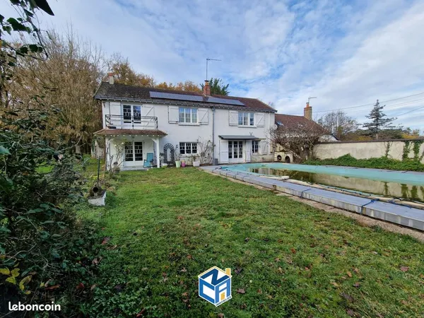 Maison 6 pièces 212 m² 