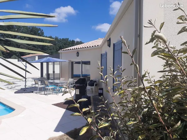 Maison de 153 m2 avec double garage 